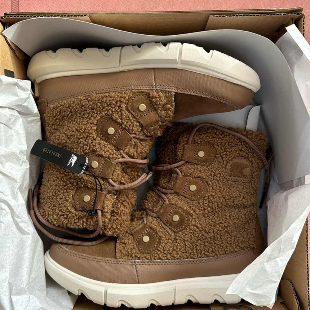 Sorel Women's Brown and Cream Winter Boots